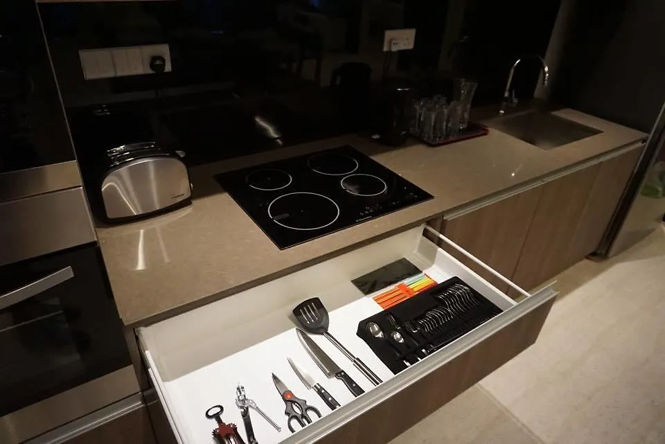באטו פרינג'י Ferringhi Luxury Suite @ By The Sea דירה באטו פרינג'י