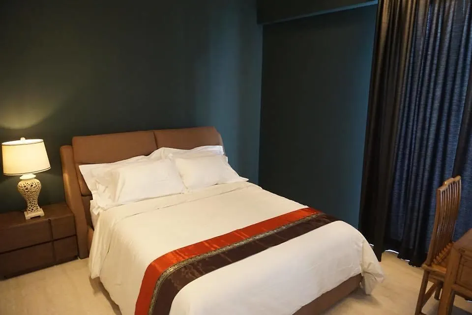 דירה באטו פרינג'י Ferringhi Luxury Suite @ By The Sea